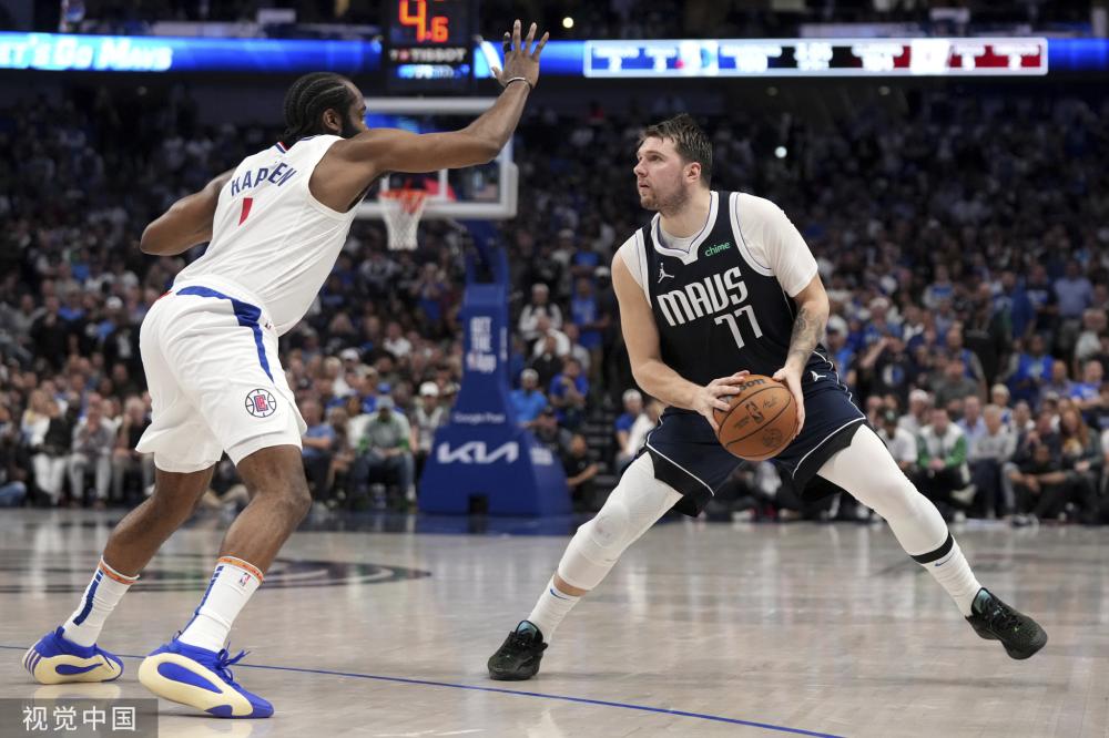 费尔南德斯 费尔南德斯