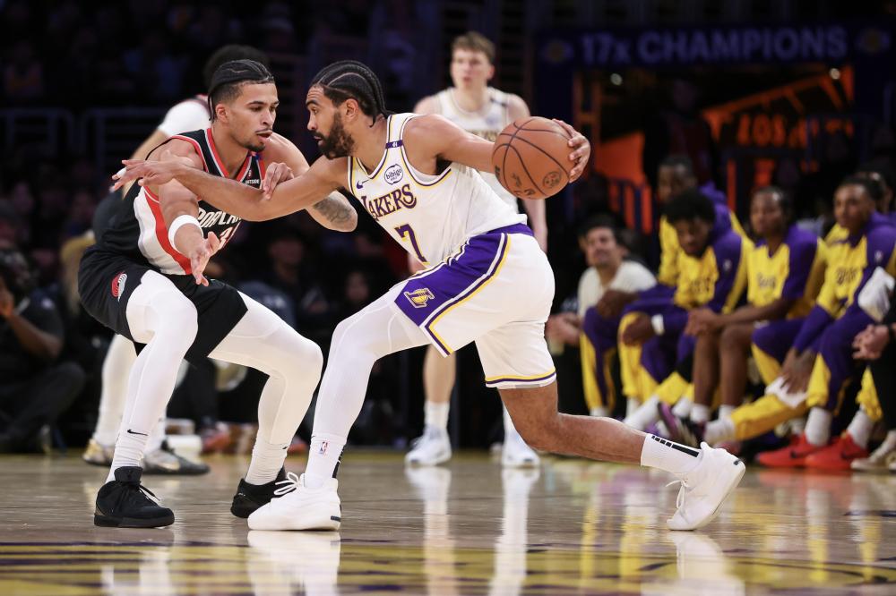 防守稳定的 防守稳定的